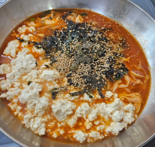 강릉순두부장칼국수