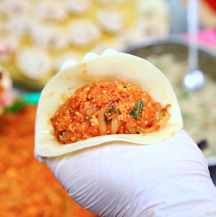 전국 택배 밀키트 주문 김치만두 고기 만두 단호박 팥 찐빵 수제 손만두 수원 영통 구매탄시장 맛집 추천 생방송투데이 인생 분식