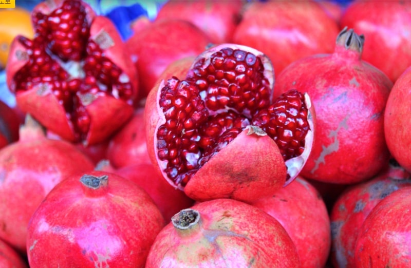 갱년기에 좋은 음식-석류