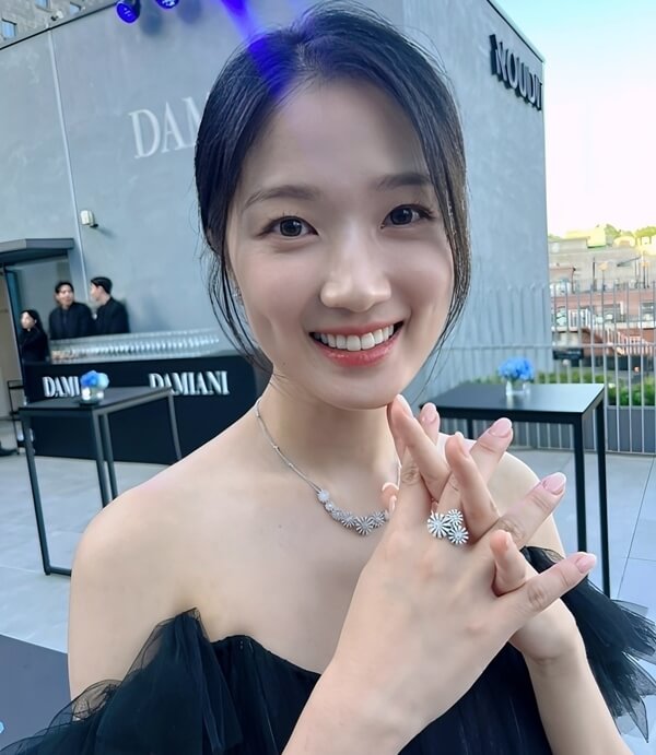 김혜윤