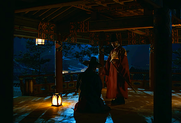 영화 명장면 중 하나, 도부장에게 마음을 얻는 하선