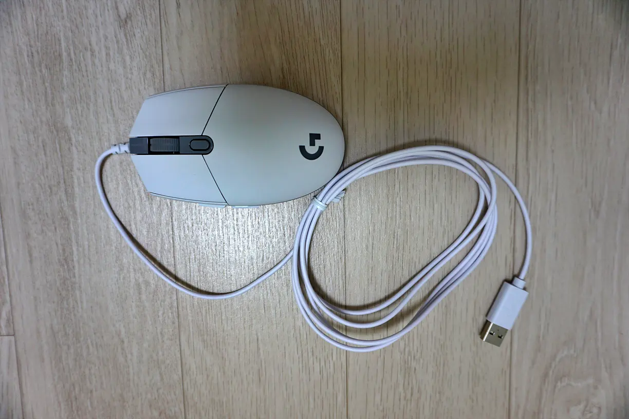 로지텍 G102 LIGHTSYNC 마우스