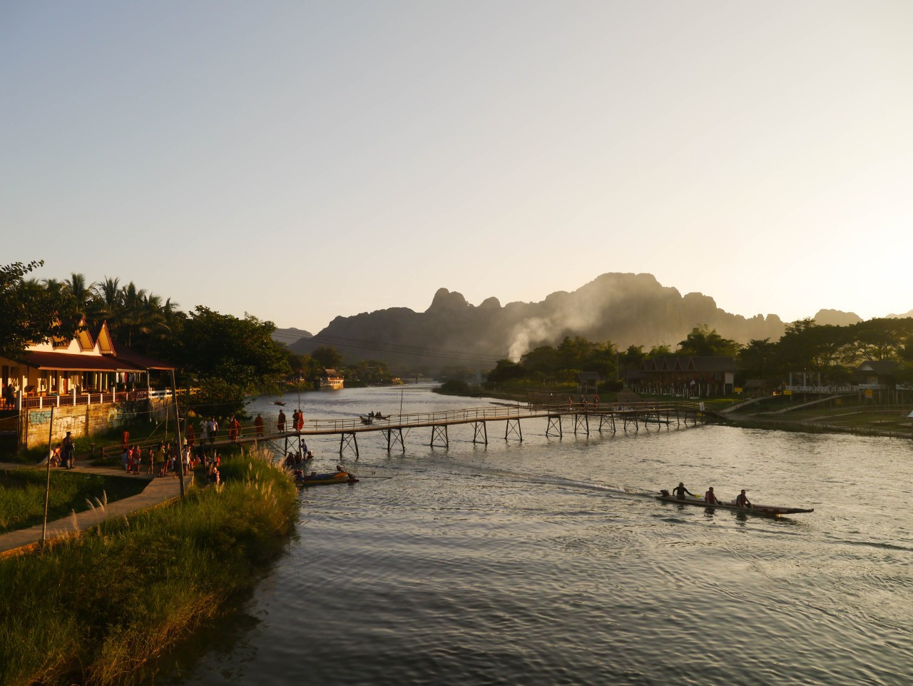 라오스 : 방 비엥 관련 사진