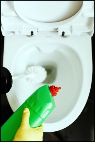 변기막혔을때 뚫는법 뚫어뻥 3가지