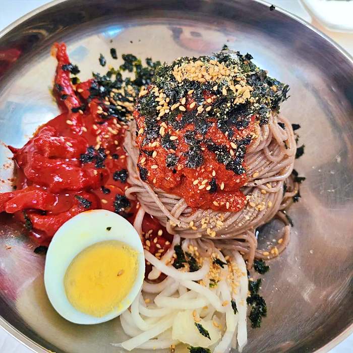 생방송 오늘저녁 강릉 강문 해변 밥 대신 메밀면을 넣은 메밀 김밥 맛집