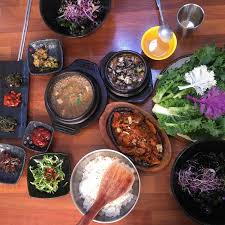 옹기골만찬: 전통 한국의 맛 