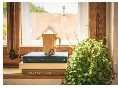 studio apartment lifestyle