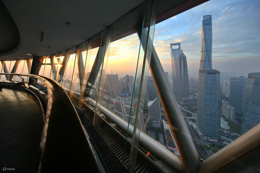 동방명주 타워(东方明珠塔, Oriental Pearl Tower)