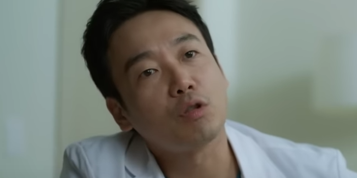 강진상(김남희 분)사진