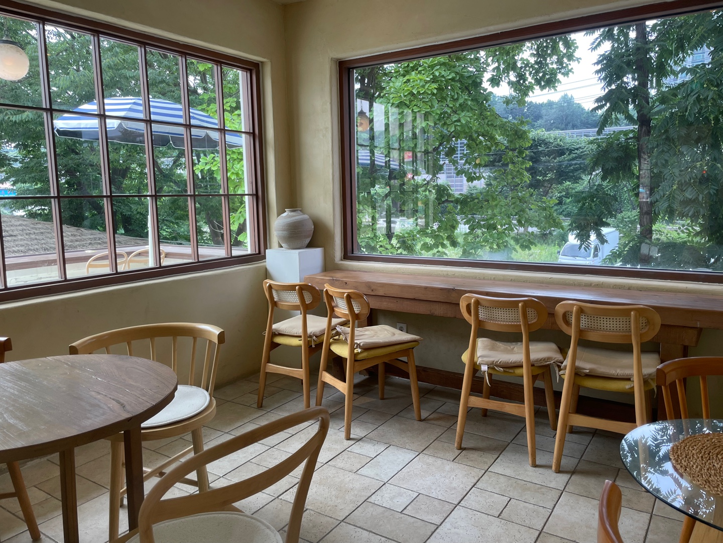 도나스데이 용인 본점 대형베이커리 카페