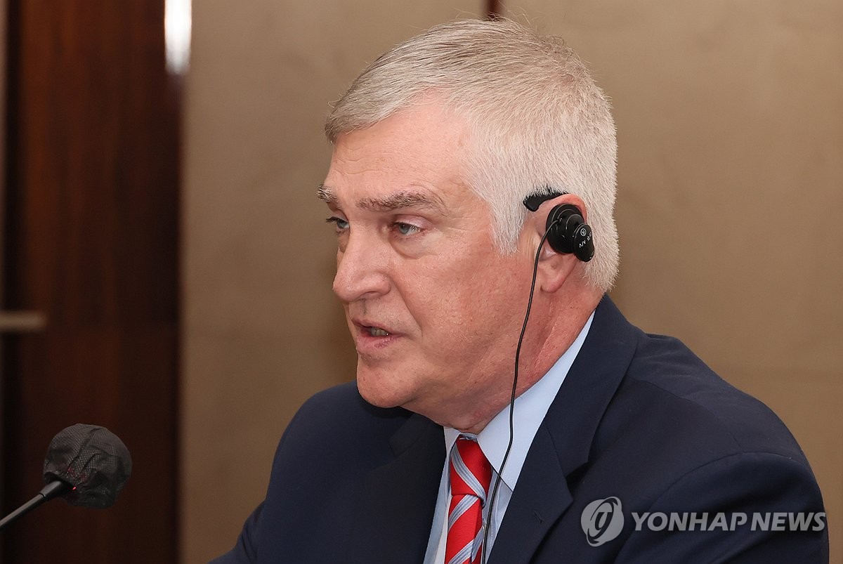 한미 핵잠수함 도입 및 핵연료 주기 확보 시급, 트럼프 측근 플라이츠의 긴급 제언 분석