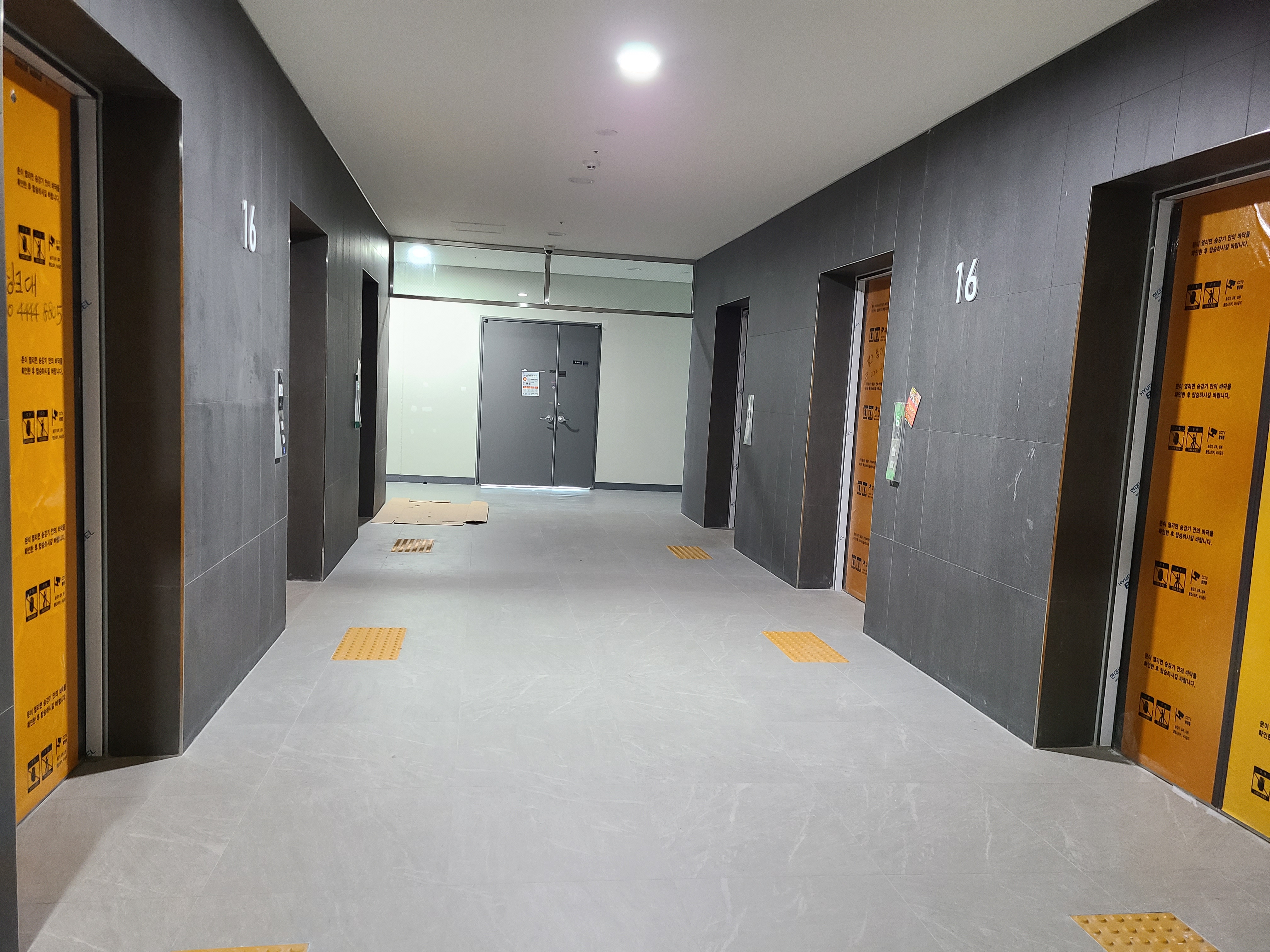 동탄 현대실리콘앨리 섹션오피스5