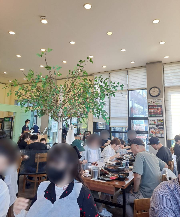 산타의돌짜장 매장 풍경