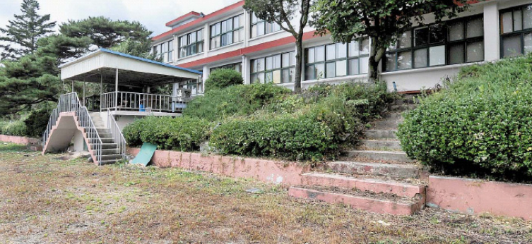 사라지는 학교