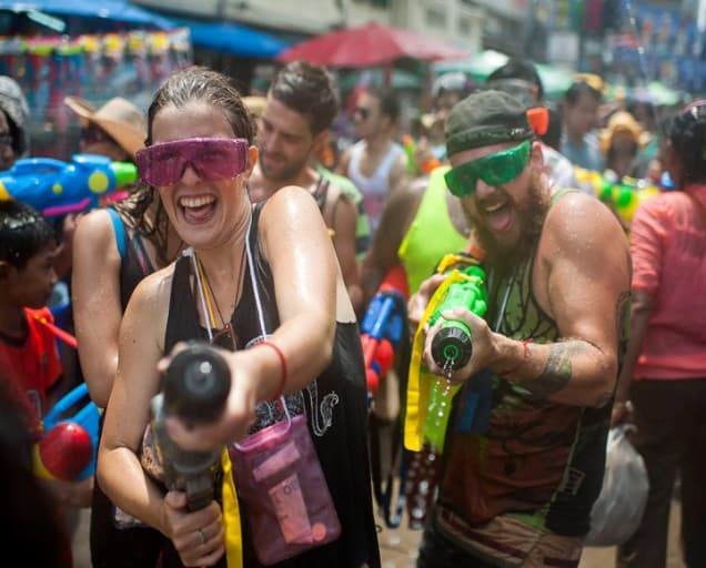 태국 현대적 송크란 모습