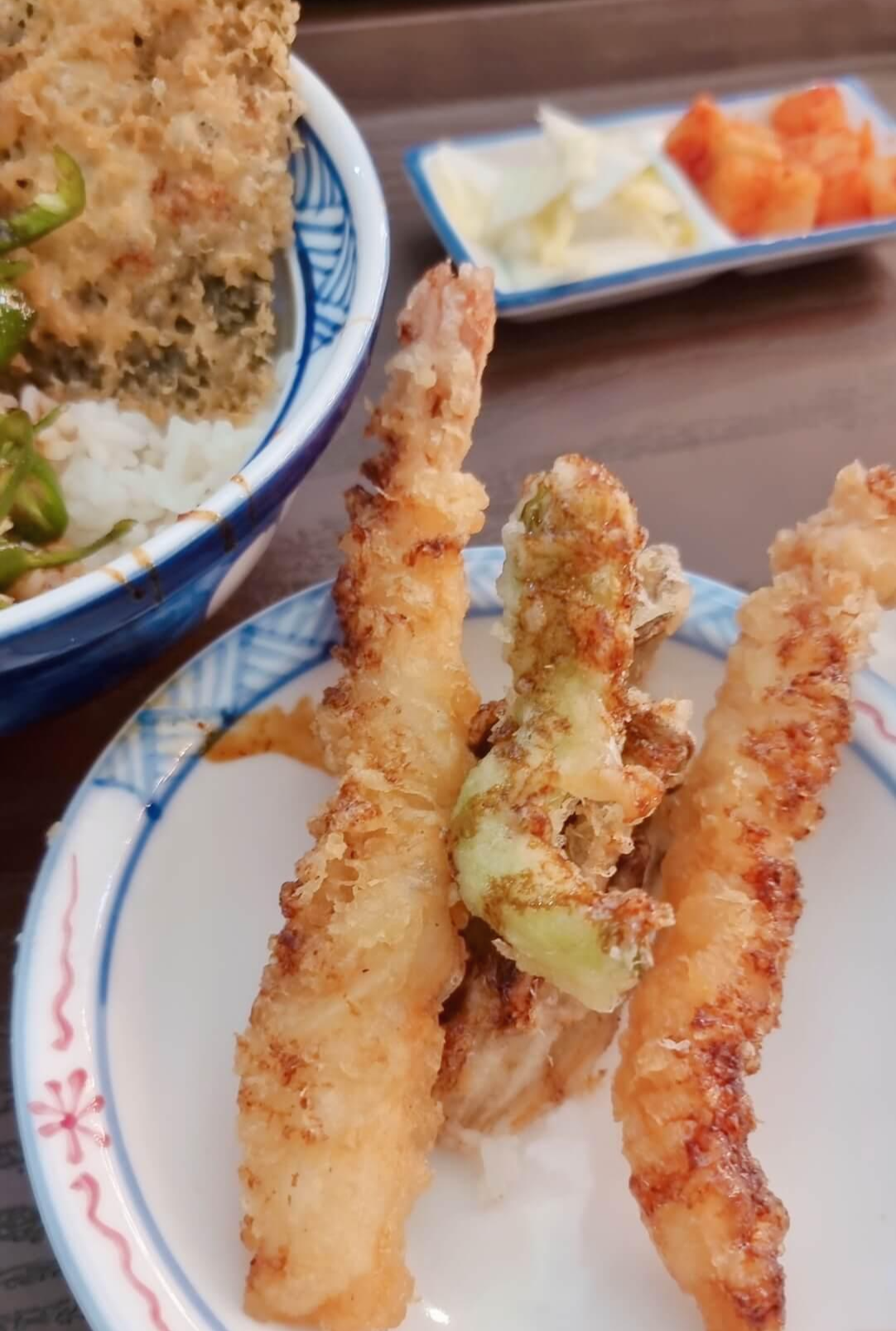 저스트텐동 먹기전 야채 튀김