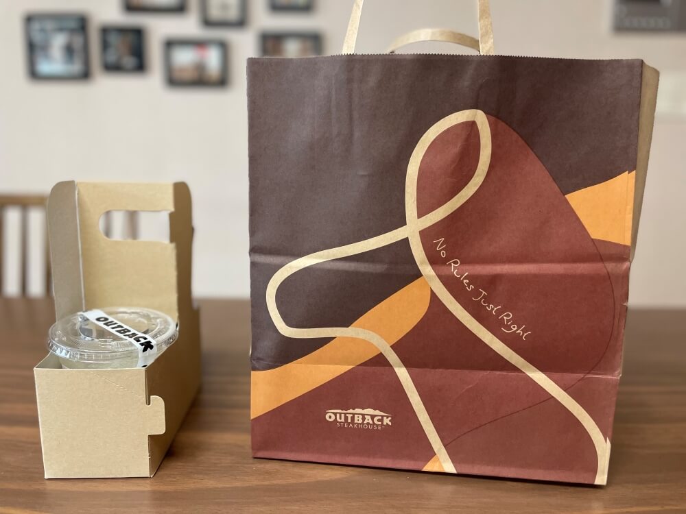 아웃백 스테이크 하우스 - 테이크 아웃 포장