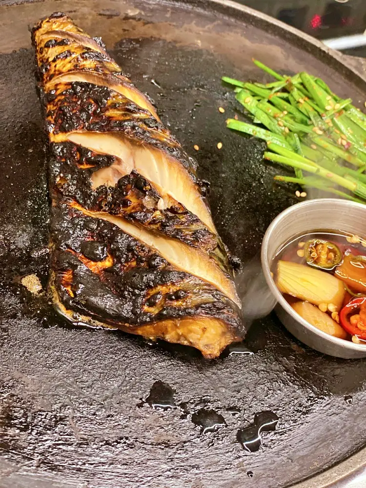 투데이 맛있는 메뉴 맛대맛 솥밥에 화덕에 구운 생선구이 맛있는 식당 추천 부산 광안리 해수욕장 생선구이집 맛집