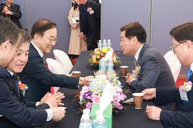 새만금-전주 고속도로 개통으로 43분 단축, 이제 더 빠르게!