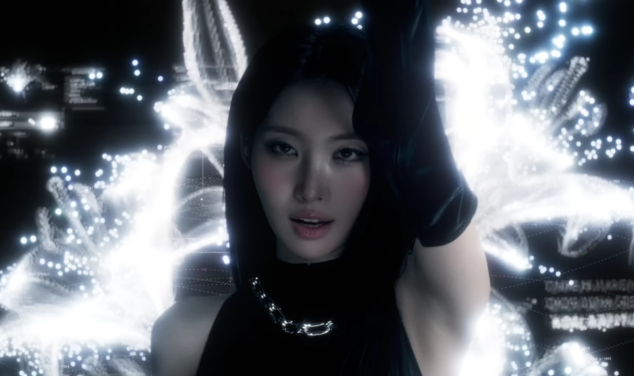 에버글로우(EVERGLOW) CODE