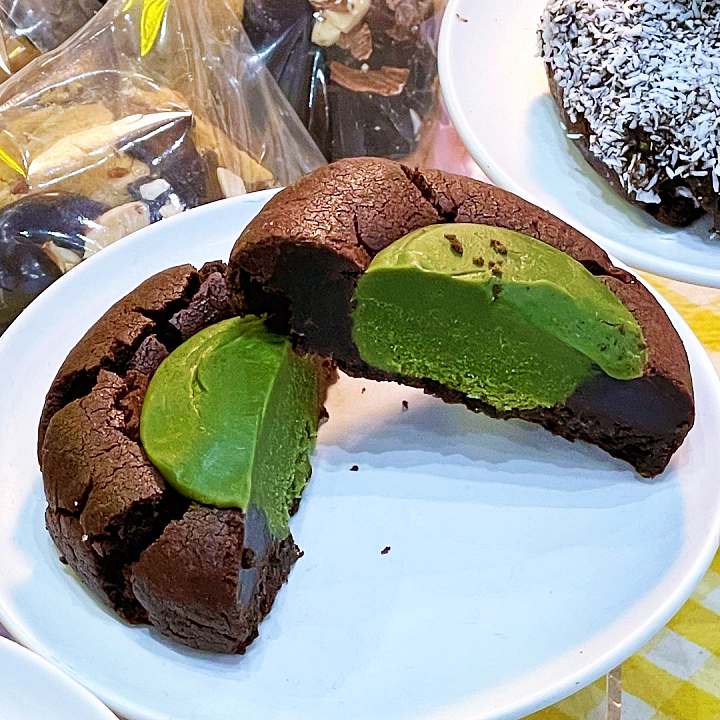 신촌 맛집 추천 생방송투데이 연봉 3배 상승 3일만 문 여는 베이커리 카페 비밀 쿠키 치즈 컵 케익 디저트 오늘방송 수상한 빵집