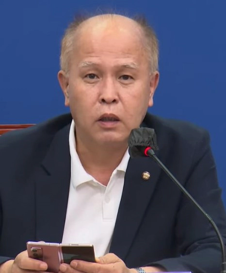 이용우 국회의원 프로필 나이 고향 학력 재산