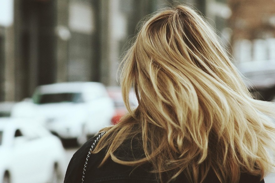 긴 얼굴형 헤어스타일 사진