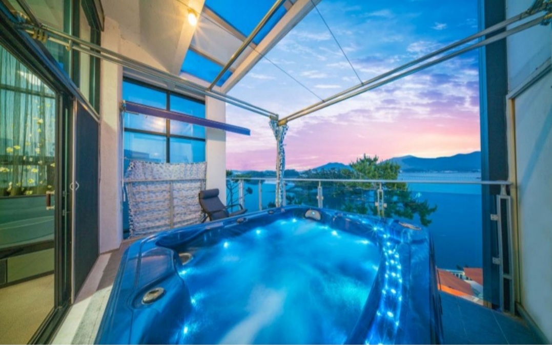 통영 하니스파 펜션 소살리토 스파