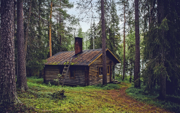 은퇴 후 주거지 결정: 도시 vs 시골, 어떤 선택이 현명할까?