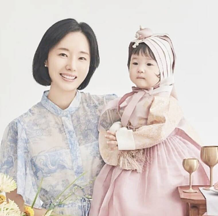 가수-겸-배우-이정현-남편-박유정-딸