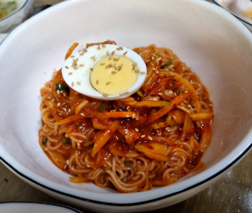생활의달인 은둔식달 비빔국수거장 달인 사당 맛집 정보