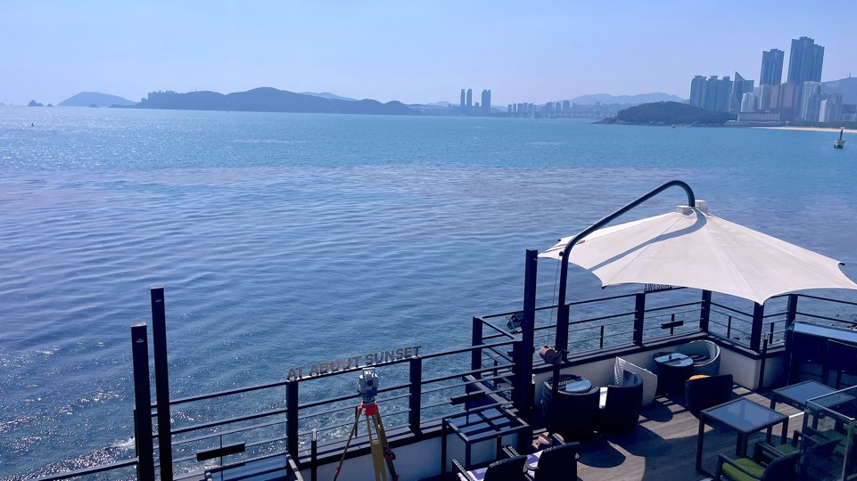 부산 엣지933