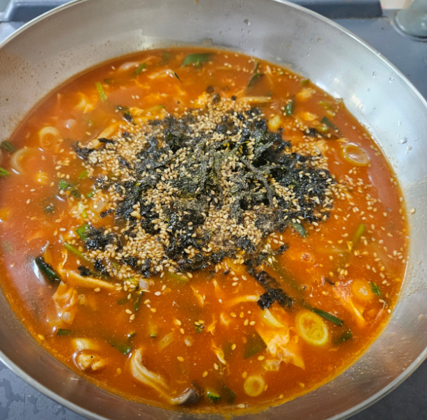 강릉순두부장칼국수 대표 메뉴