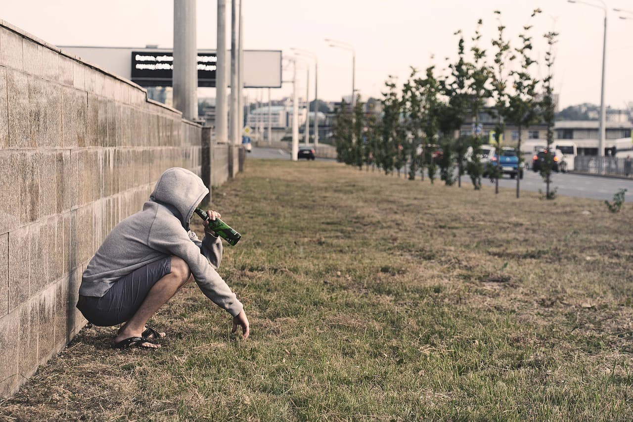 숙취 증상을 해장술로 다스리면 안된다