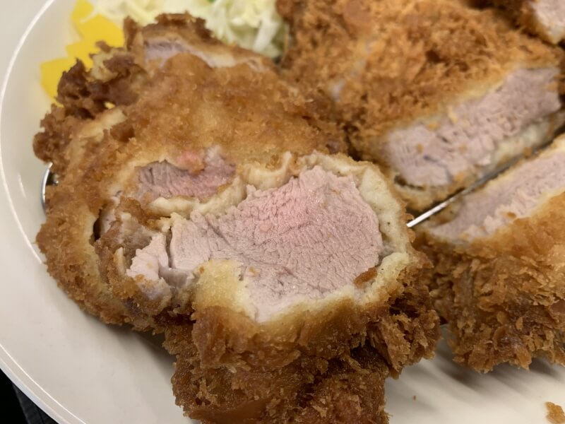 홍익돈가스-돼지-안심-돈가스-미오글로빈