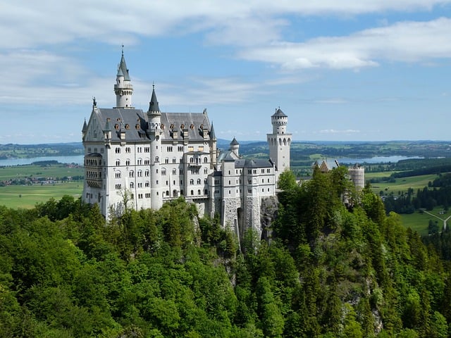 독일 노이슈반슈타인 성 – 동화 속 궁전