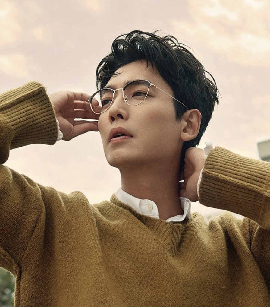 정경호 안경 화보