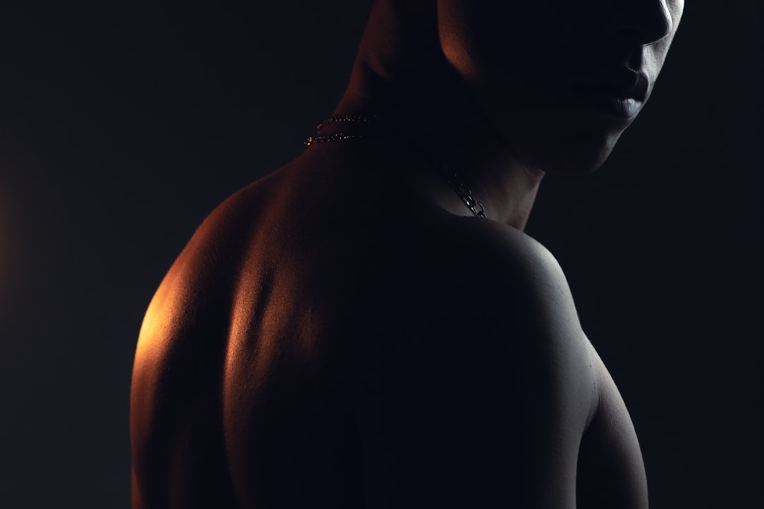 Shoulder