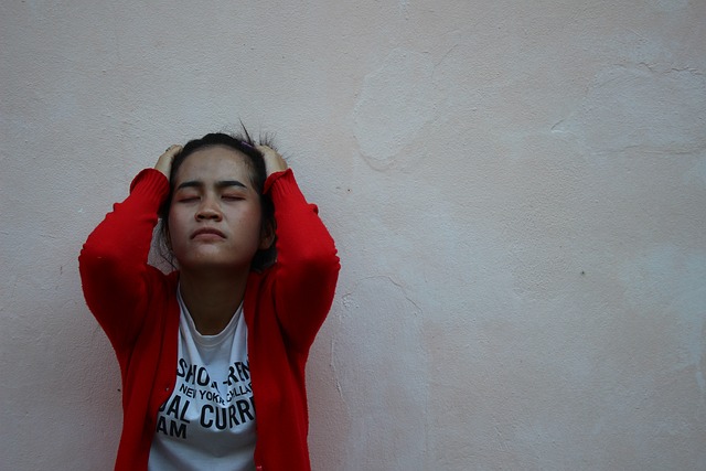 &ldquo;구글 애드센스 승인 준비 과정을 상징하는 픽사베이 이미지. SEO, 성공, 시행착오를 표현한 시각 자료.&rdquo;