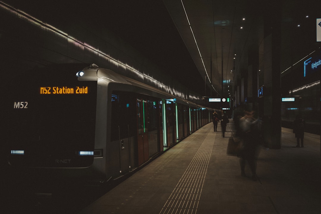 'Public'