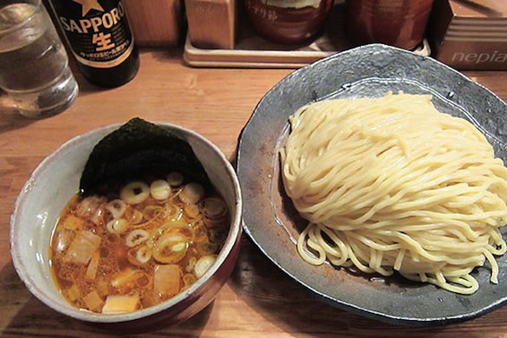 야스베