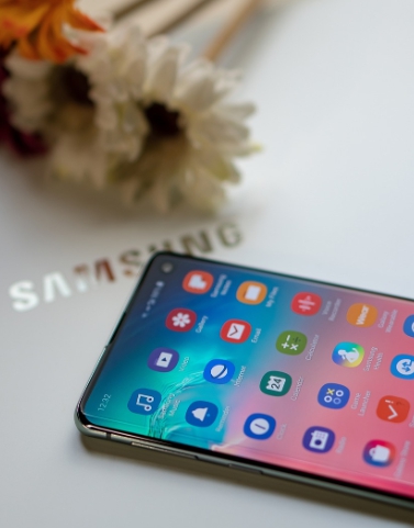 삼성전자-핸드폰-이미지