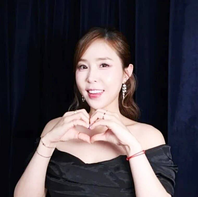 혼성-그룹-코요태의-멤버-신지