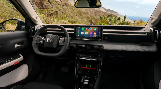 시트로엥 C3 에어크로스 실내디자인 및 편의사양