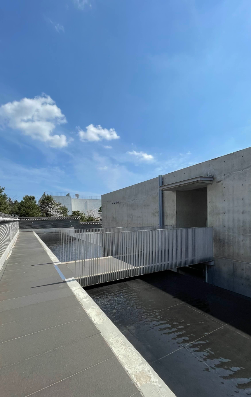 제1관 전통공예관 '아름다움을 찾아서' 전시 가는길