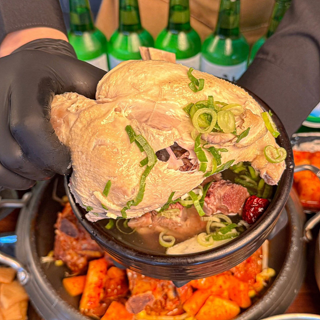 경주 보문단지 근처 맛집 벚꽃여행 현지인 추천 블루판다 보문갈비 가마솥양푼이밥상 보문뜰 우마왕 전통맷돌순두부 경주고기 낙지마실 조돌칼국수 갈치조림구이 토박이식당