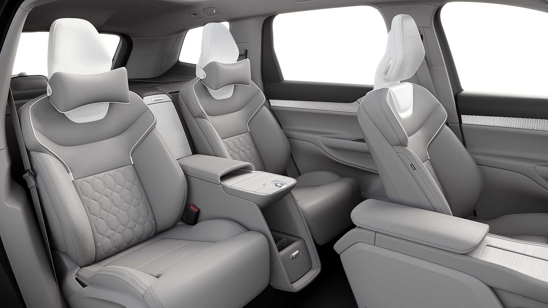 볼보 한정판 플래그십 전기 SUV 'EX90 엑설런스 (VOLVO EX90 Excellence)'