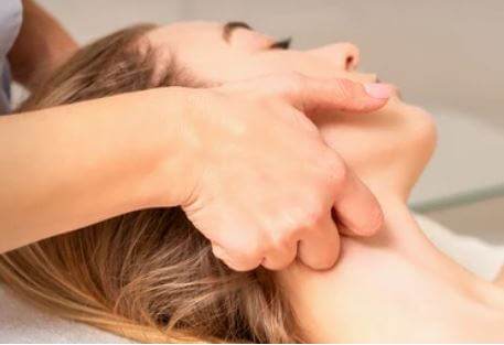 이마 주름 없애기 위한 생활습관