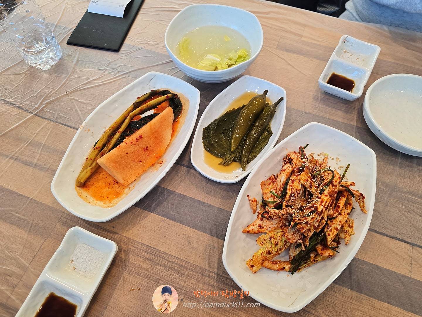 산촌 기본 반찬