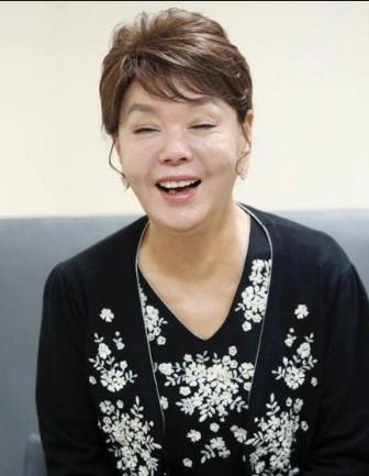 김수미 식품 회사 &amp;#39;나팔꽃F&amp;B&amp;#39; 횡령 논란